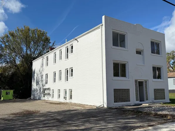 98 S Edith St, Pontiac, MI 48342