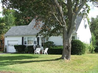 26 Marino Rd, Poughkeepsie, NY 12601