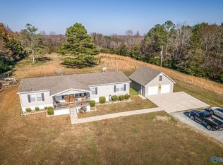 11891 Little Coffman Rd, Lester, AL 35647