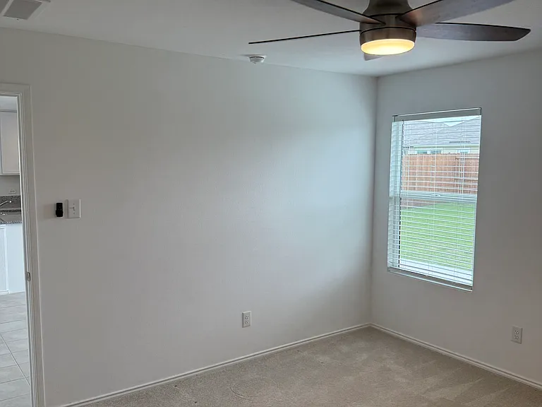 319 Ashbrook Way — Photo 18