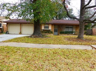 451 Sevenhampton Ln, Houston, TX 77015