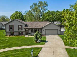 1816 Alcove Ct NE, Belmont, MI 49306