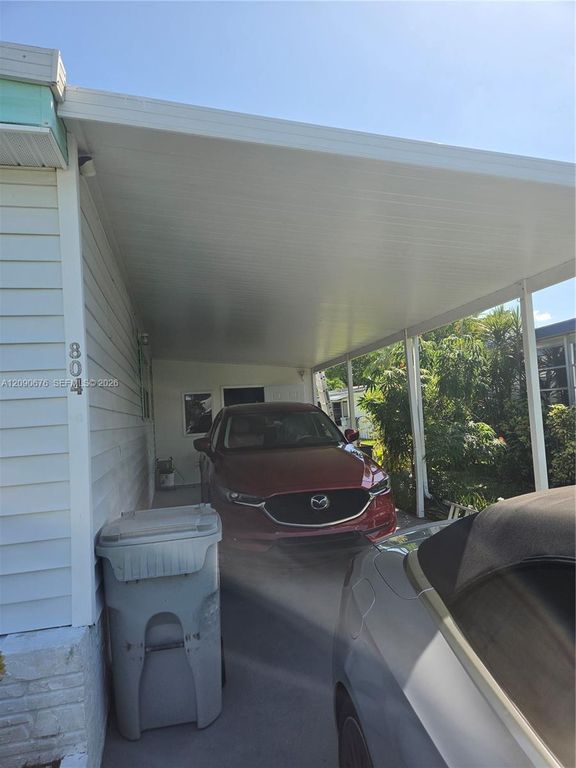 804 Par Dr, photo 2
