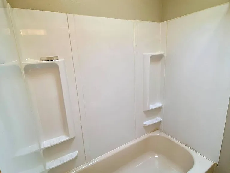 1916 Harman Ave — Photo 11