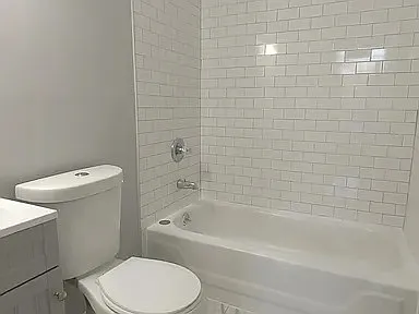 54 Johnston St #1 — Photo 19