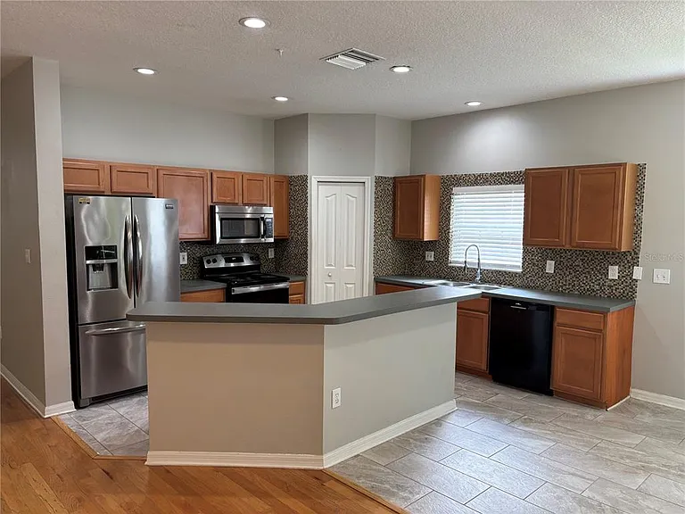 19131 Cypress Reach Ln — Photo 22