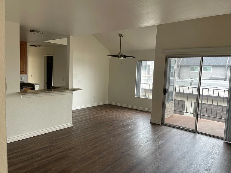 The Pinery Apartments — Photo 17