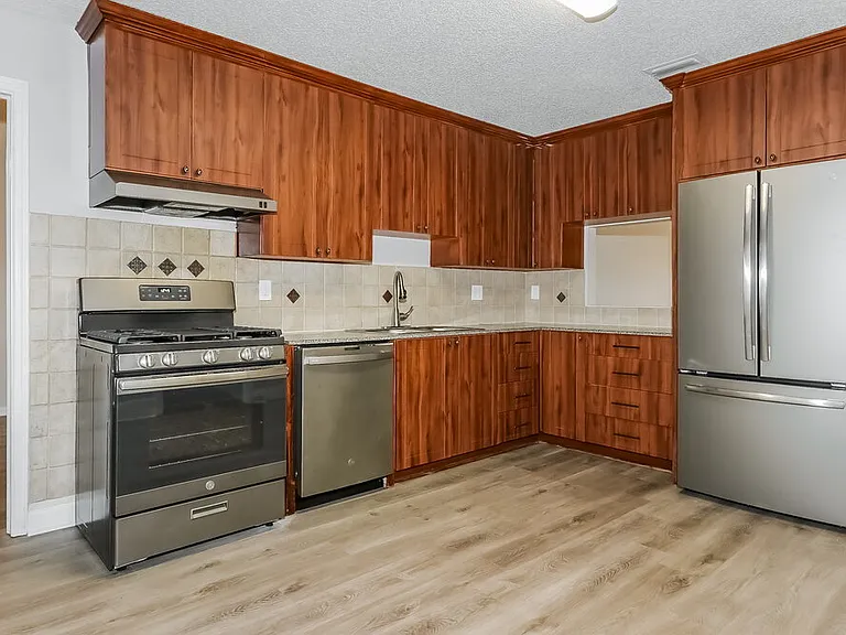 5872 Corson Pl — Photo 7