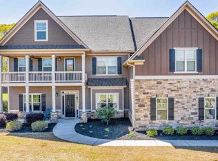 340 Grandmas Ln, Fayetteville, GA