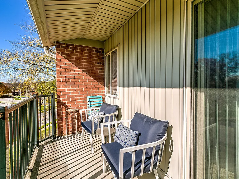 Doncaster Village Apartments — Photo 6