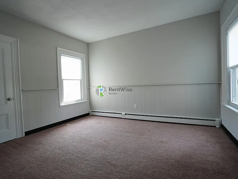 21 Mansfield St #2 — Photo 11