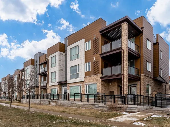 2393 Bronte Rd, Oakville, ON