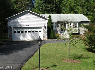 905 Confederate Dr, Locust Grove, VA 22508