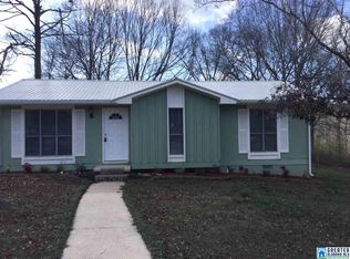 4847 Shadyview Dr, Adamsville, AL 35005