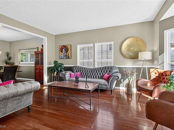 4th image of 1561 Strauss Ln