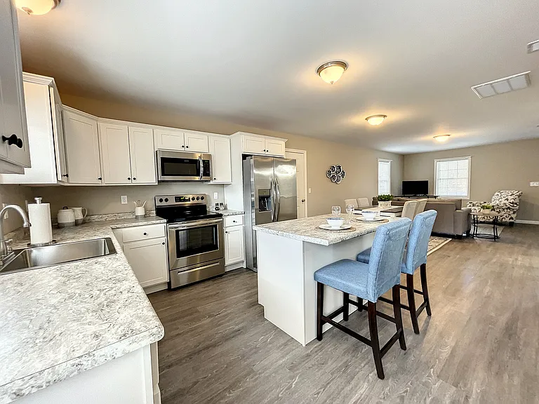 470 Norwich Rd — Photo 7
