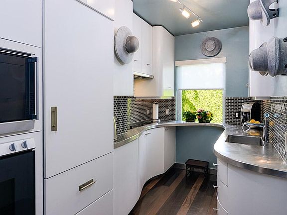 4th image of 455 Australian Ave #2B