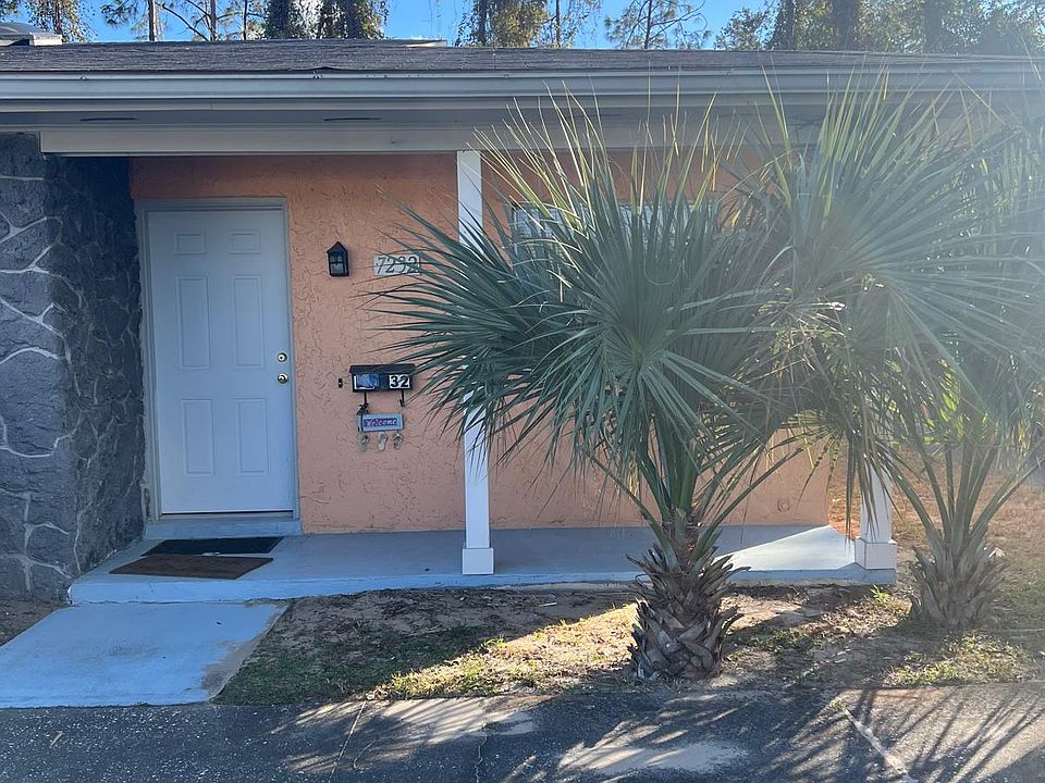 1st image of 7232 Balboa Dr
