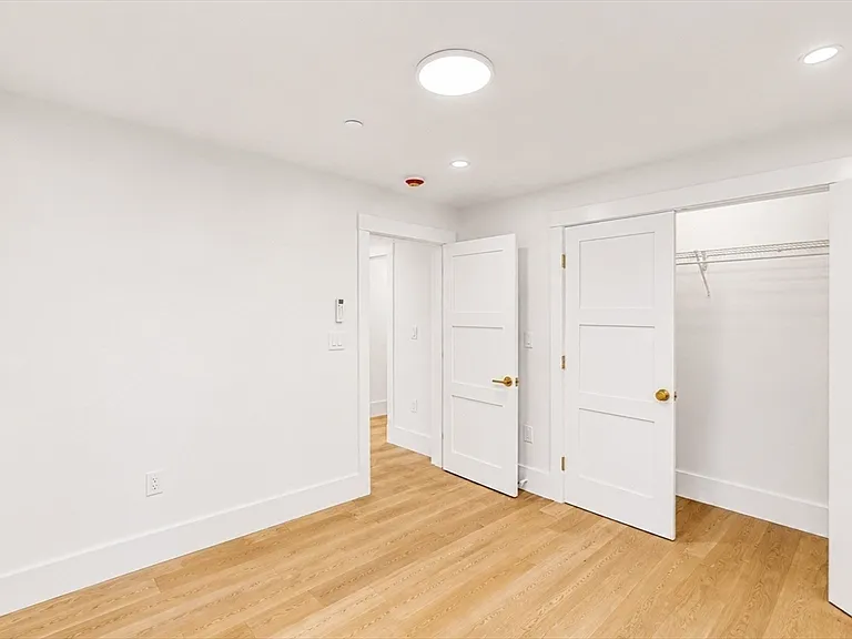 139 Sycamore St #A — Photo 21