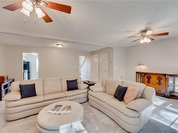 5th image of 4104 Bush Lake Dr