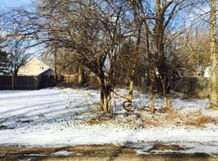 1434 Summit Ave, Aurora, IL 60505