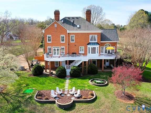 4th image of 4 Red Fox Rd