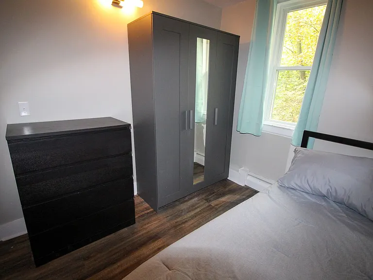522 Stewart Ave — Photo 182