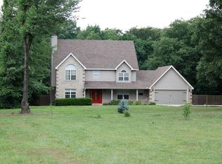 9691 S Pleasant Valley Rd, Gentry, AR 72734