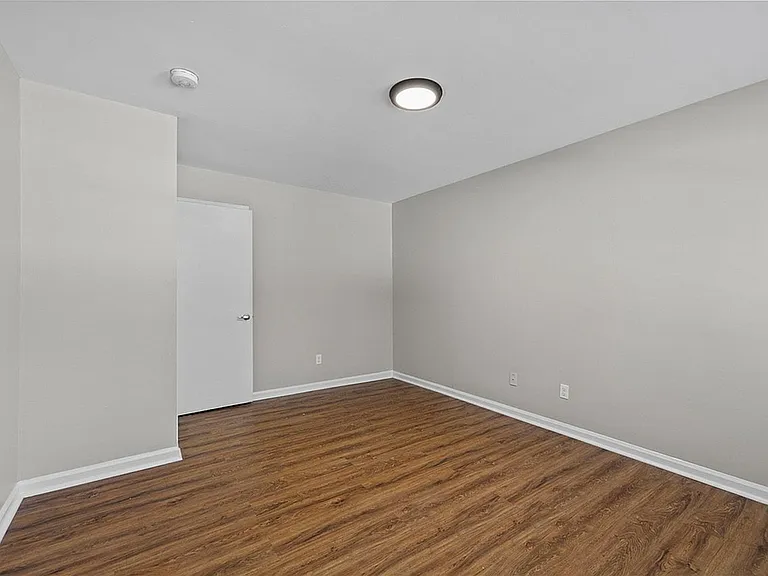 24-Pine-View-Pointe-1522B-24