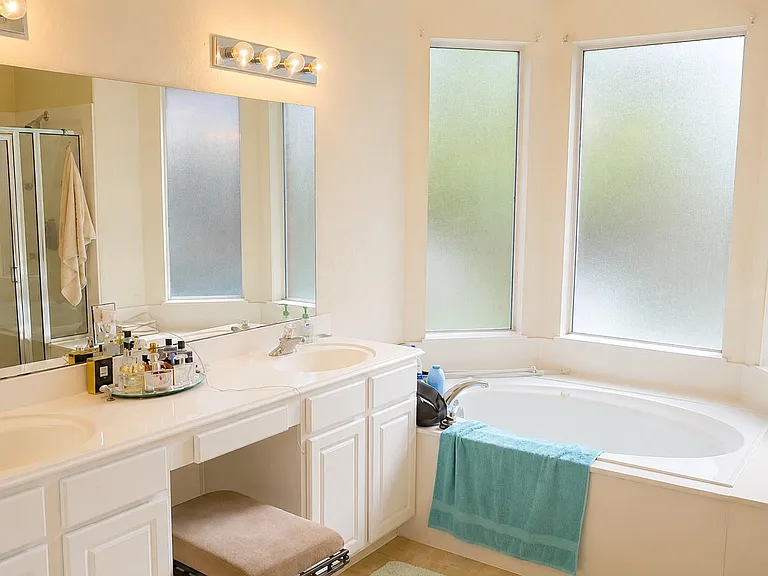 4106 Hidden Fort Ln — Photo 8