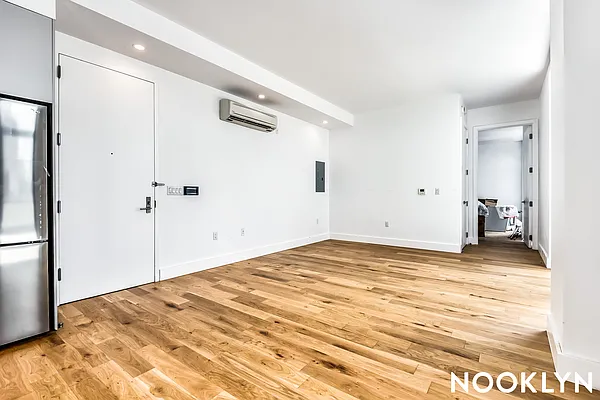 Rented by Nooklyn NYC LLC | media 13