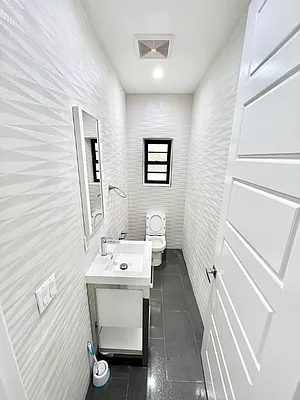 Rented by EastMount Realty LLC | media 11