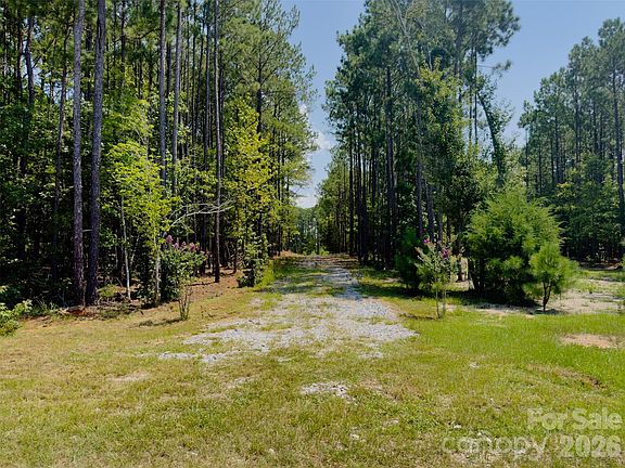2nd image of 955 Cole Trestle Rd