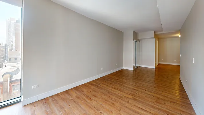 Rented by Bond New York | media 35