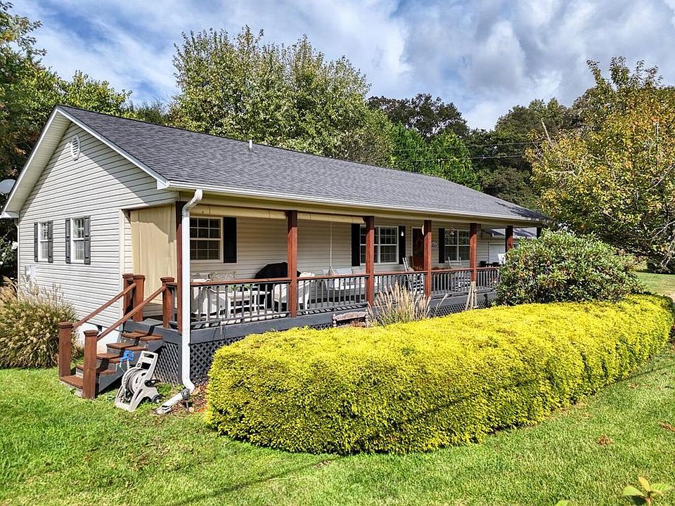 1st image of 2726 Deer Run Dr