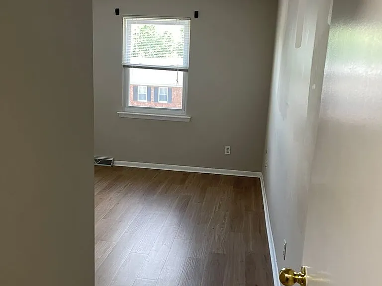24 E Green Valley Cir — Photo 45