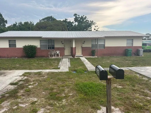 2602 Seneca Avenue, Fort Pierce, FL 34946