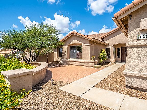 2nd image of 65872 E Desert Sands Dr