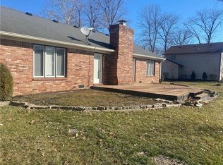 1441 Timber Trl, Greenwood, IN