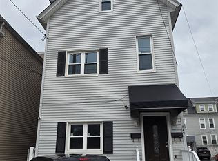 549 Avenue E FLOOR 2, Bayonne, NJ 07002