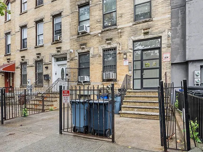 31 Aberdeen St #1R — Photo 12