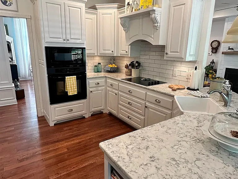 2550 Avilla Springs Ct — Photo 5