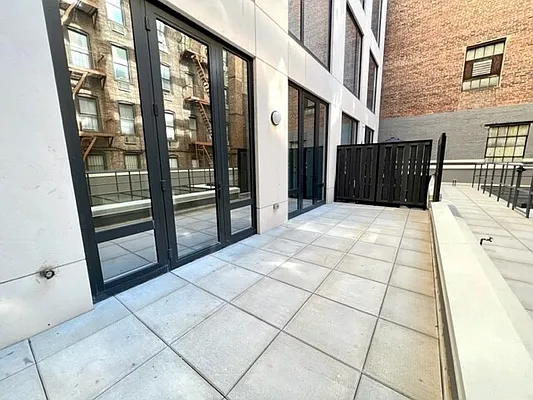 Rented by Mossanen Group | media 15