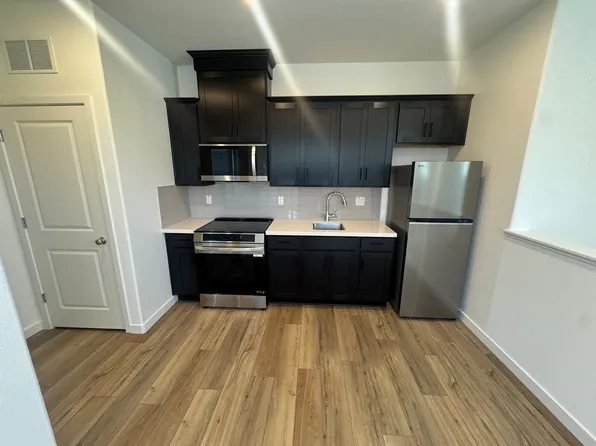 1109 Baylor Ter, Davis, CA