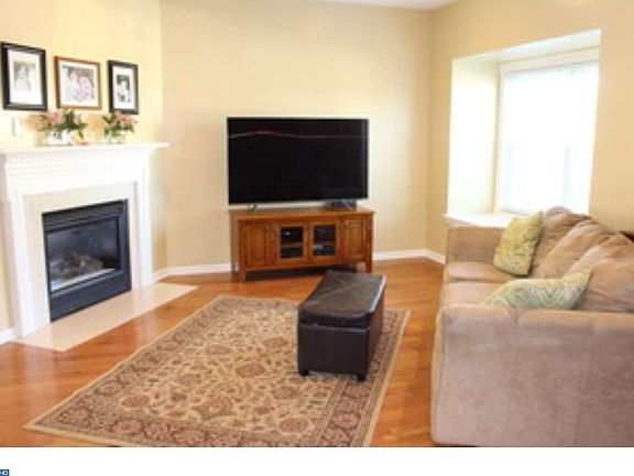 2nd image of 304 Galway Dr