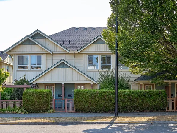 1019 N Park St #3, Victoria, BC V8T 5L4