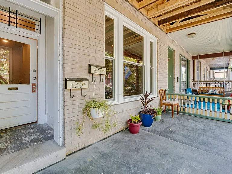 3015 N Calvert St #3 — Photo 3
