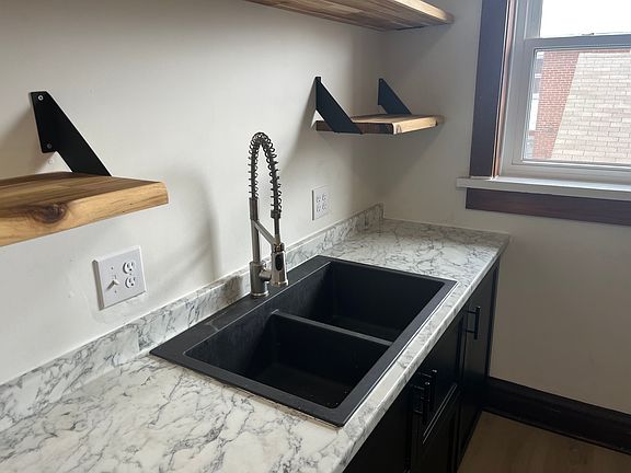 4th image of 3435 Klocke St #2