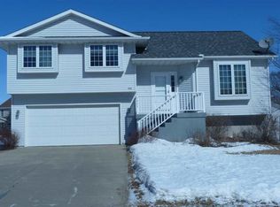 1065 Mulberry Cir, Coralville, IA 52241