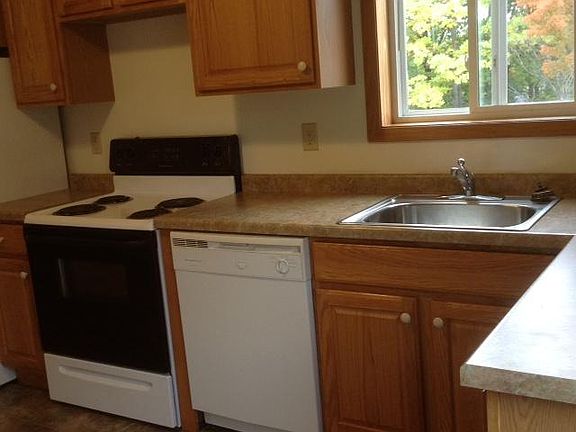 4th image of 940 Jefferson St #3